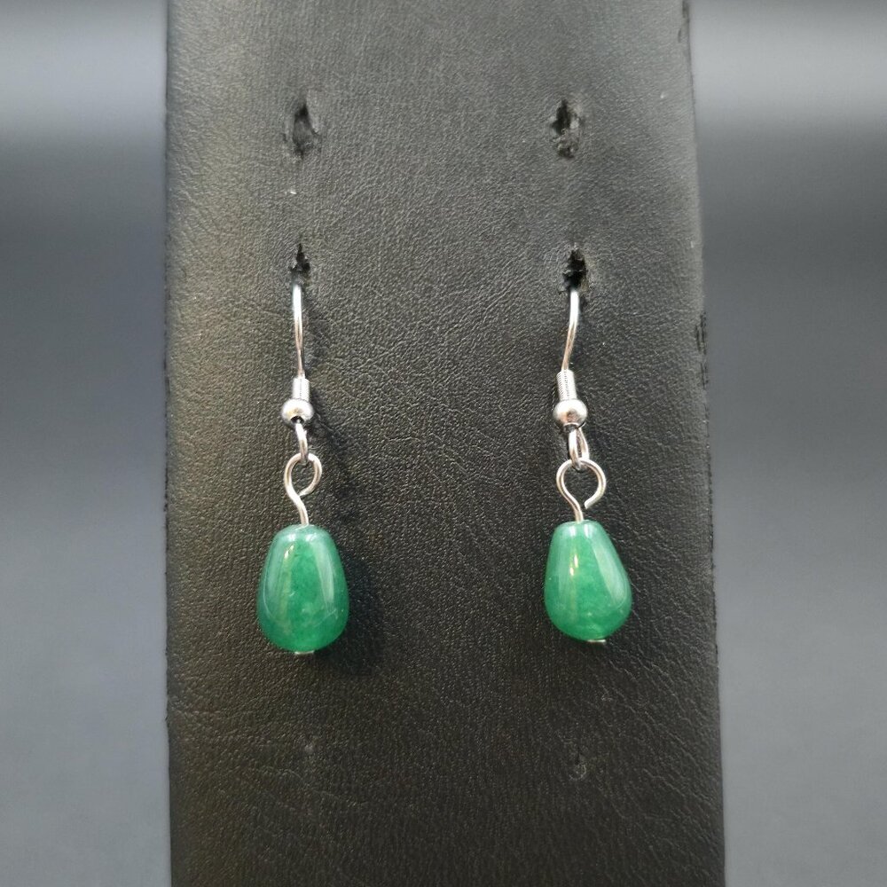 Silver Plated Small Chrysoprase Stone Earrings A6929